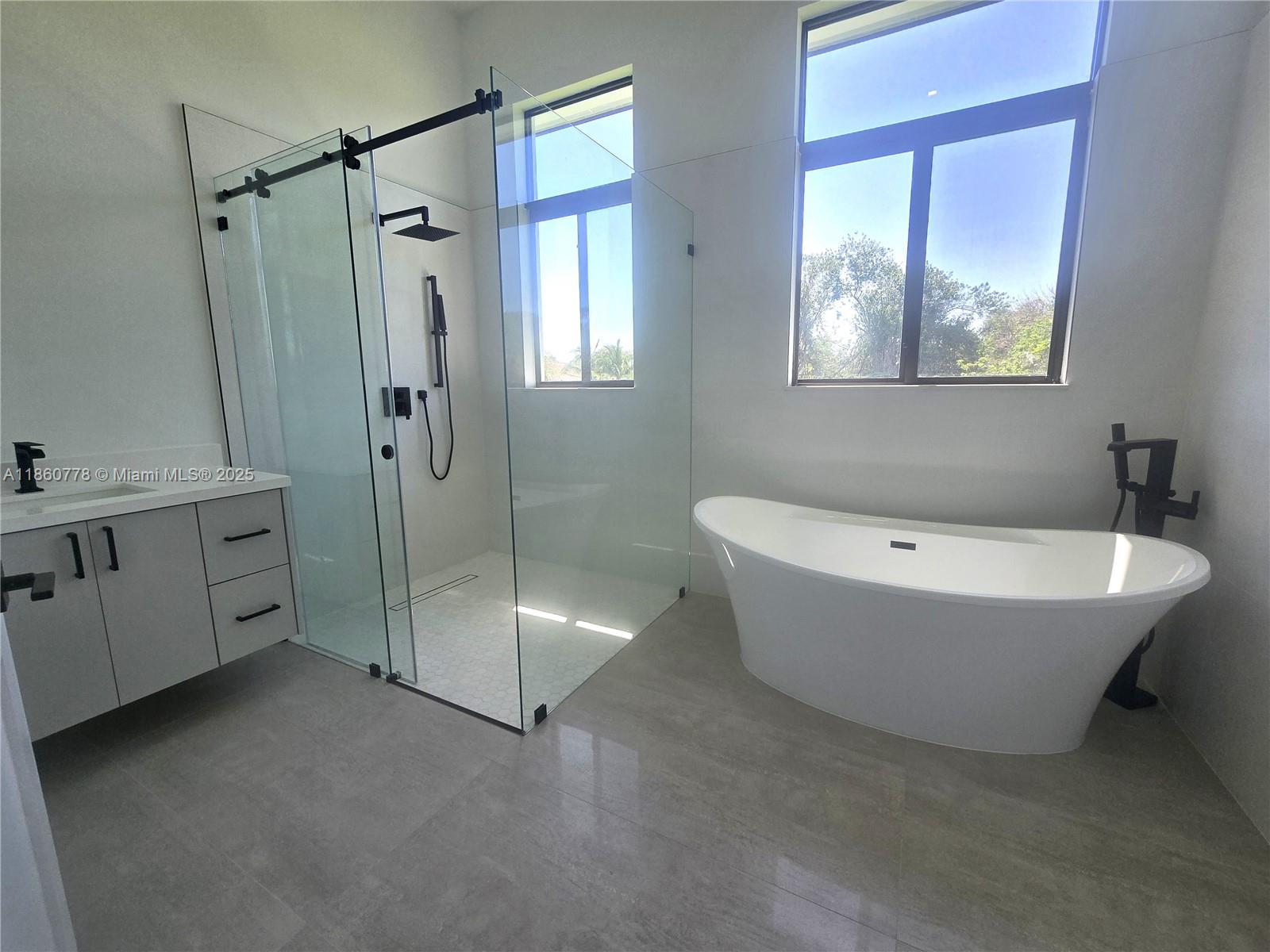 OUTBACK RANCHES - Residential