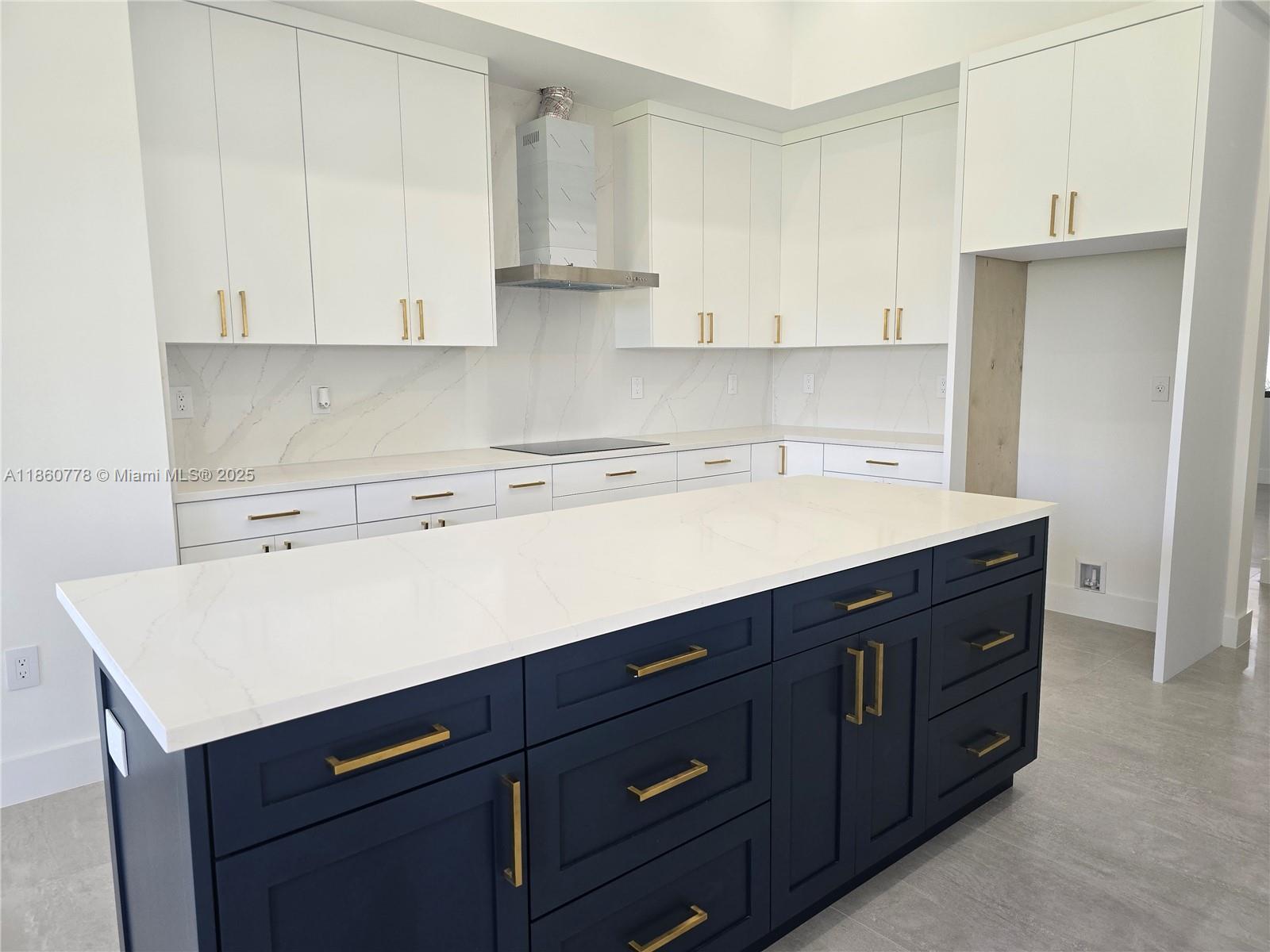 OUTBACK RANCHES - Residential