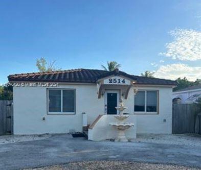 Highly sought after area in Hollywood Florida. Lovely remodeled 3-bedroom 3-bath home. Your buyers will love this ready to move in home with new A/C, remodeled kitchen, new plumbing, 6 ceiling fans, new electrical, new water heater, impact windows and doors, new septic tank system and remodeled bathrooms. Property also has a wonderful back terrace for your new buyers to enjoy. No HOA!!