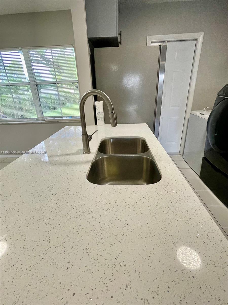 CARVER RANCHES REV PLAT - Residential Lease