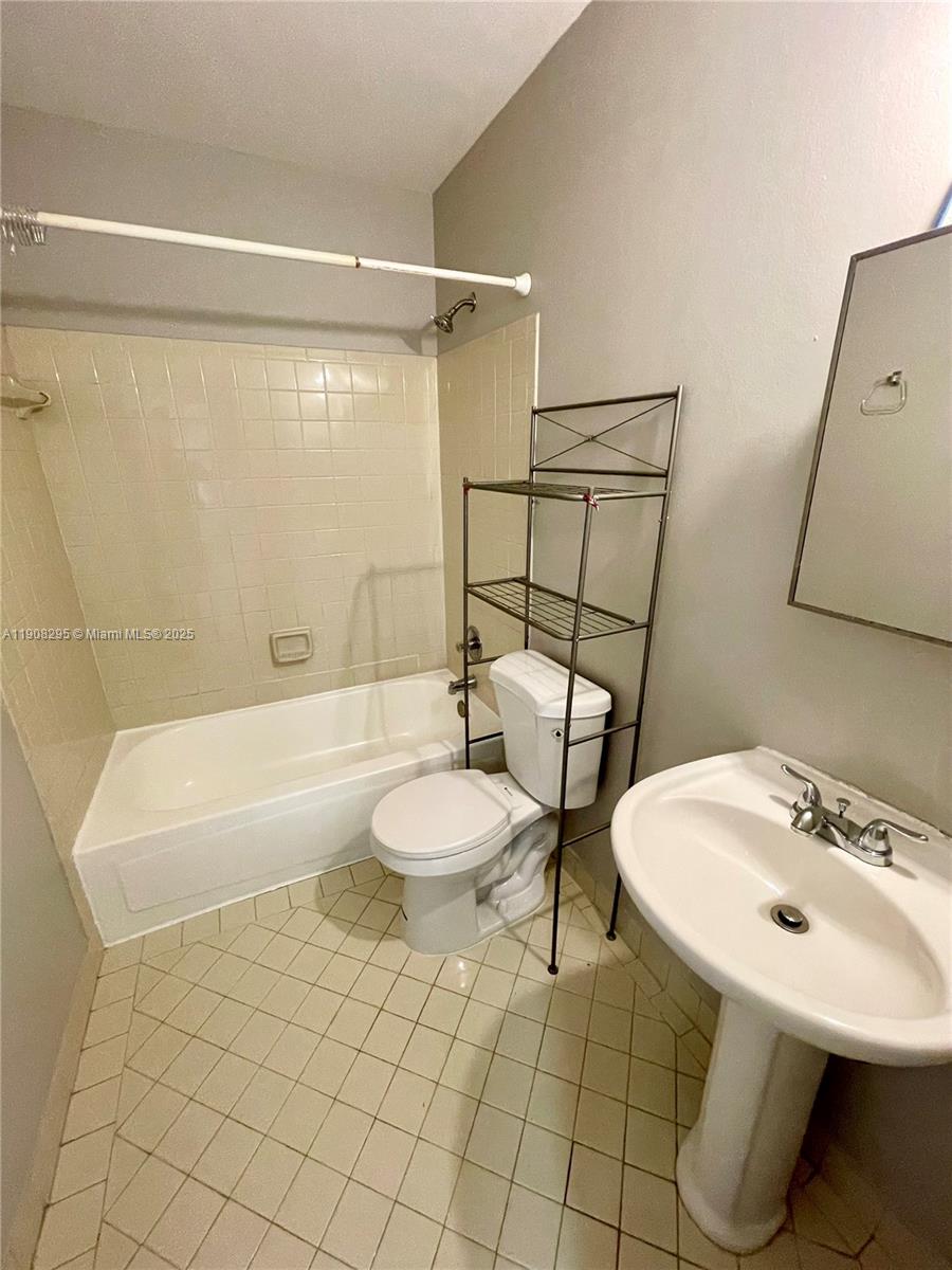 CARVER RANCHES REV PLAT - Residential Lease