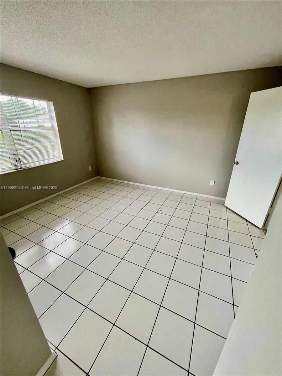 CARVER RANCHES REV PLAT - Residential Lease