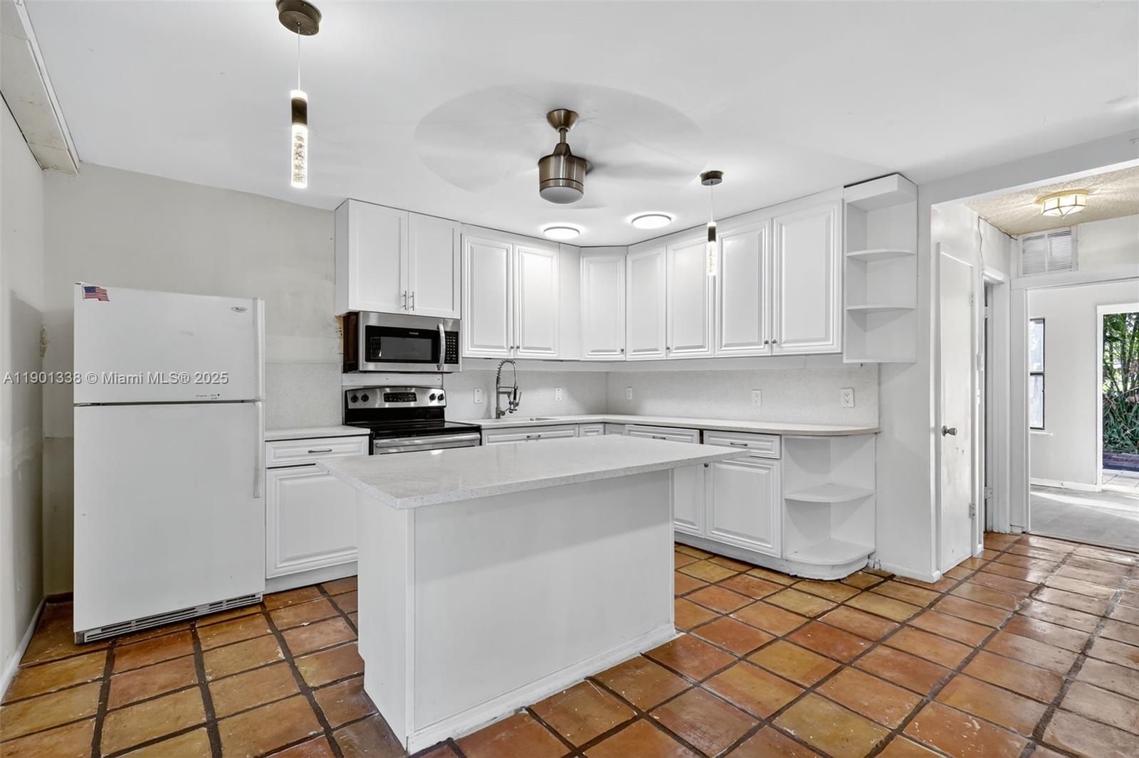 GREENACRES 2 - Residential