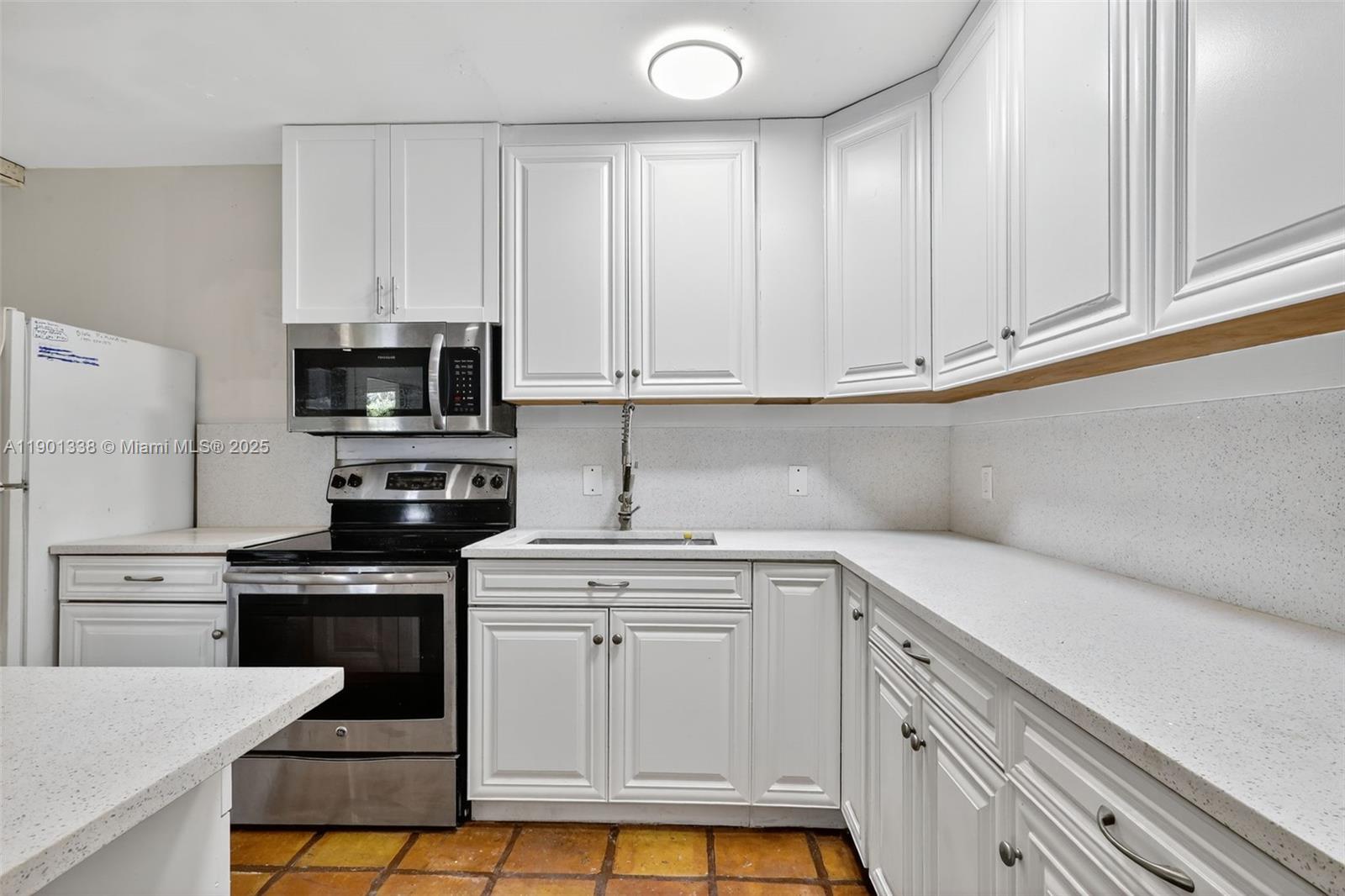 GREENACRES 2 - Residential