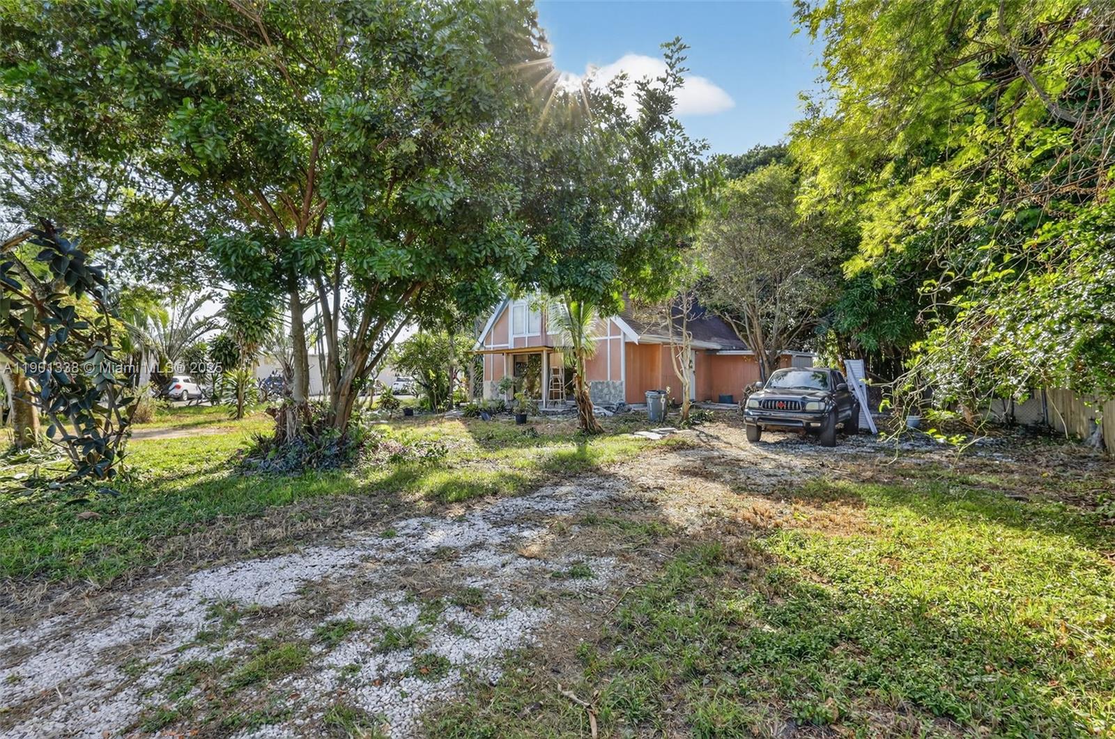 GREENACRES 2 - Residential