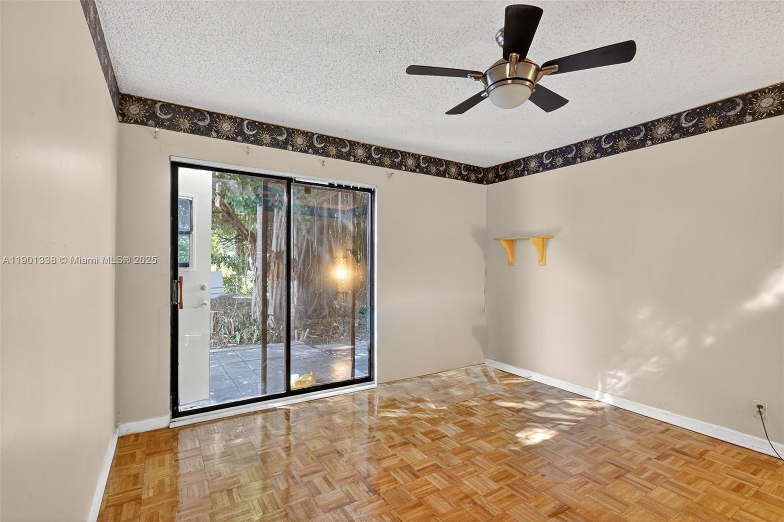 GREENACRES 2 - Residential