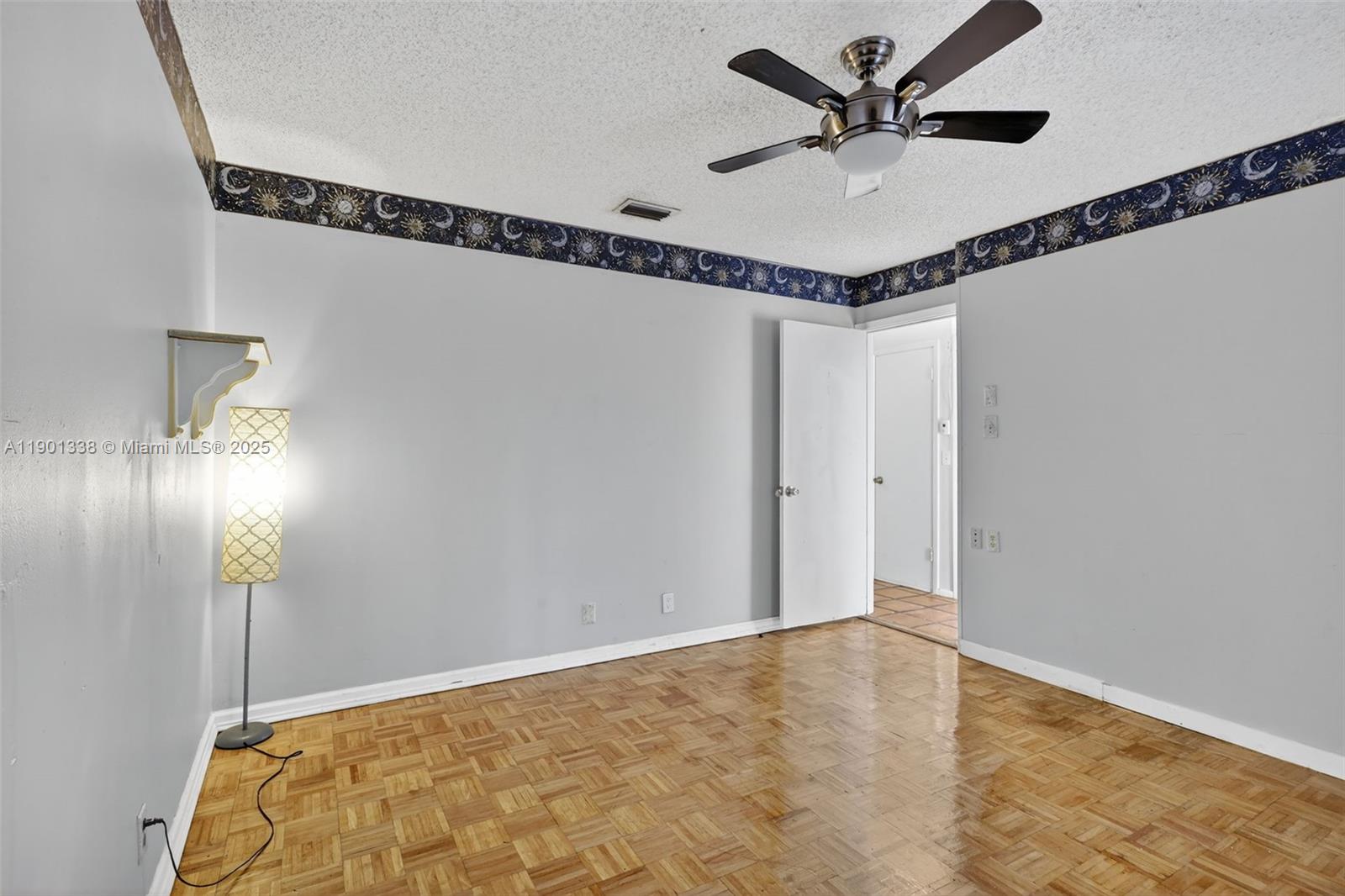 GREENACRES 2 - Residential