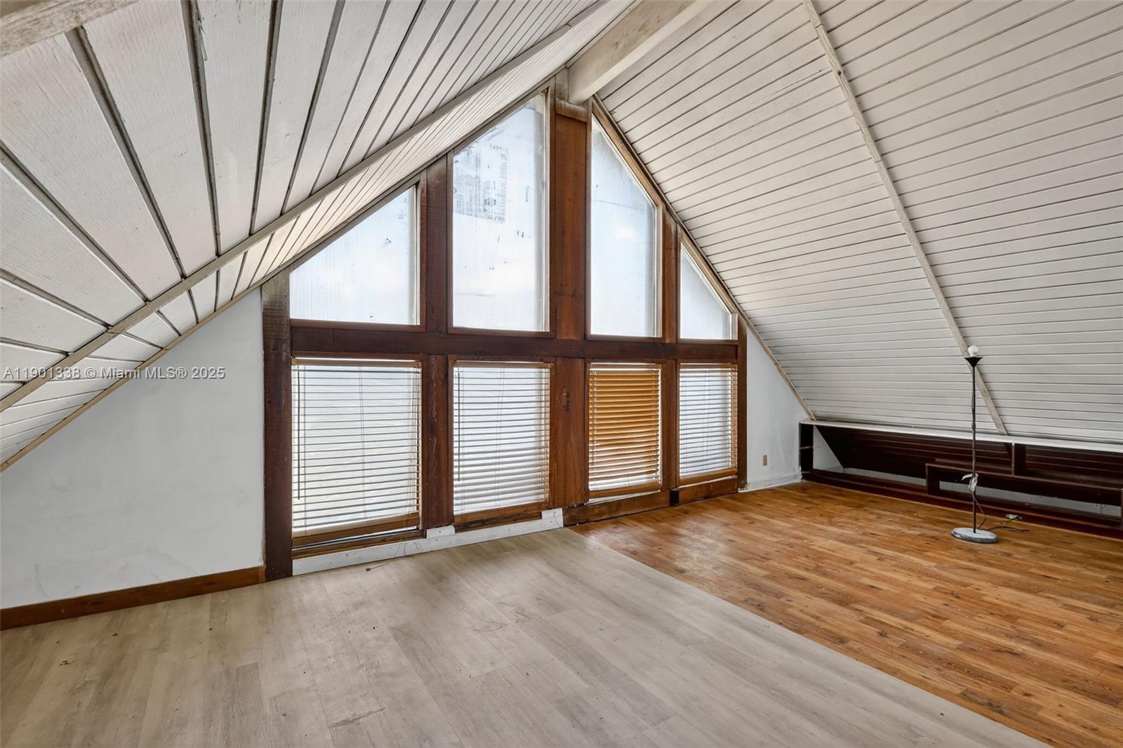 GREENACRES 2 - Residential
