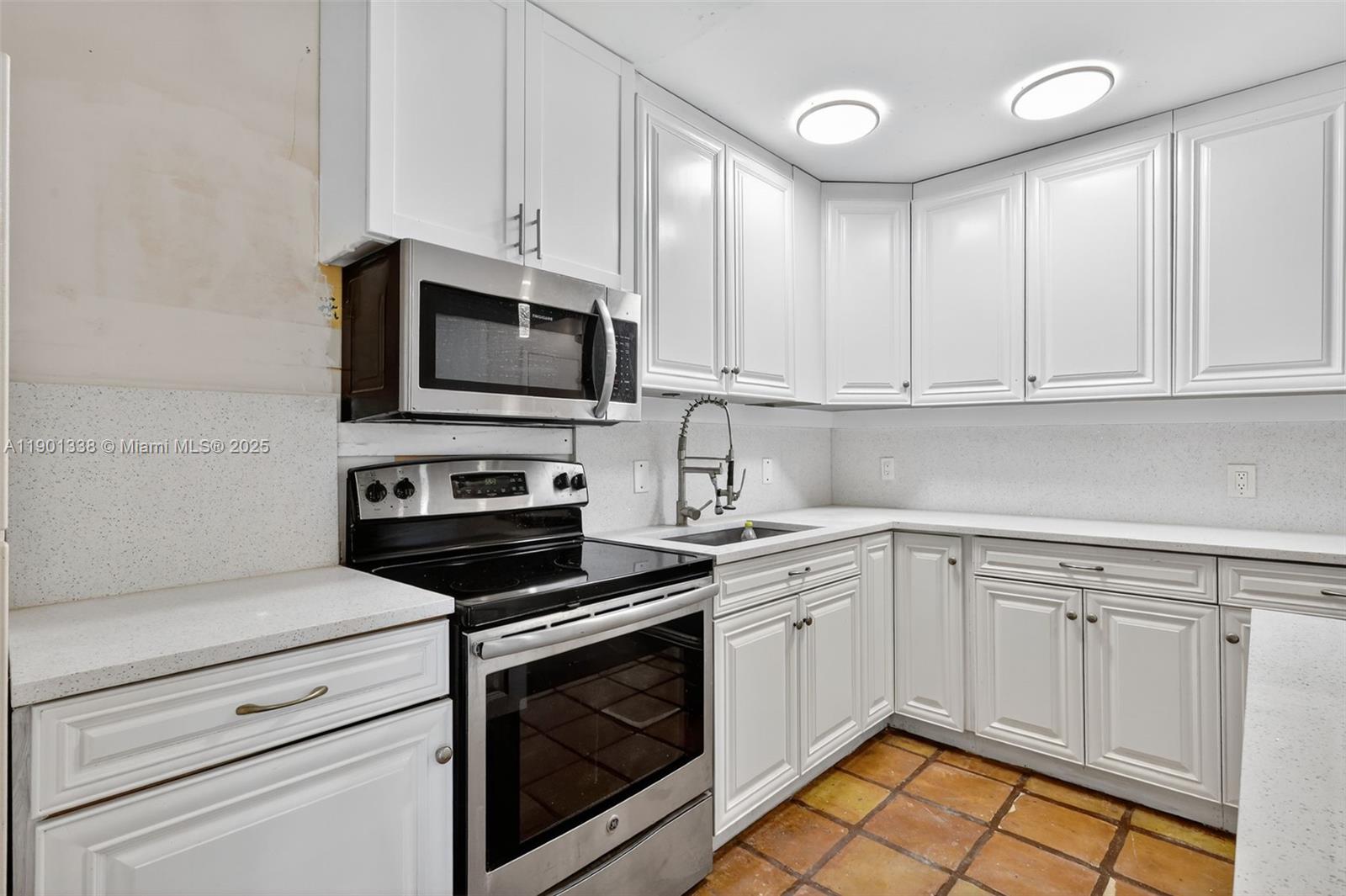 GREENACRES 2 - Residential