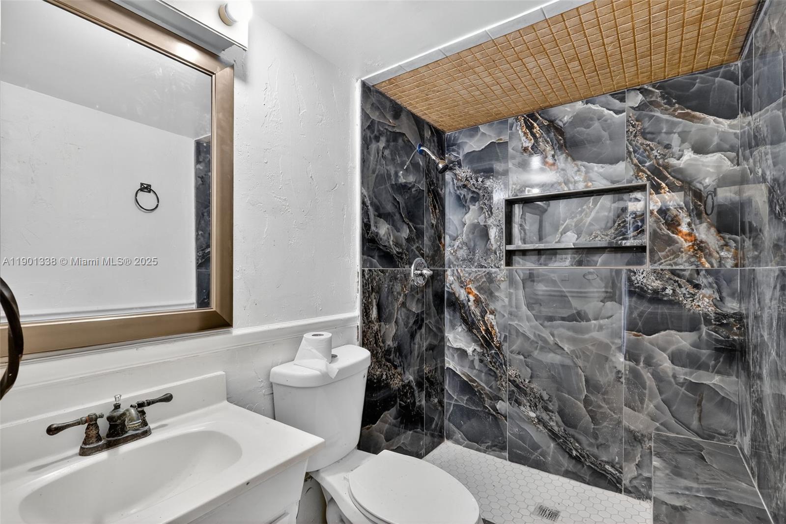 GREENACRES 2 - Residential