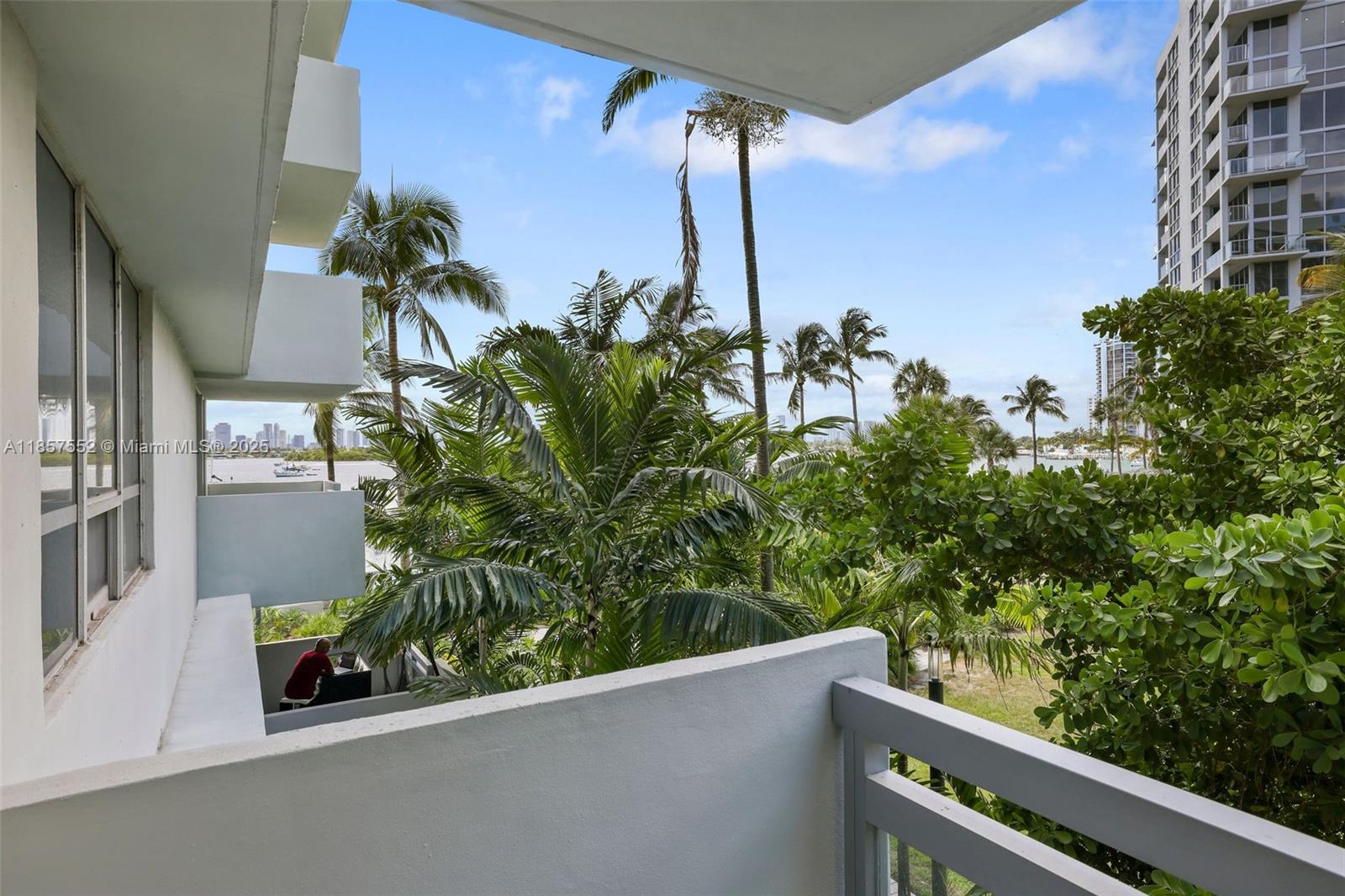 AVAILABLE 09/13 (UNIT CAN'T BE SHOWN TILL AVAILABLE DATE). Photos may be from another floor, but are the same line. Welcome to residential community, Flamingo Point. The interior features wood floors, modern kitchen with Stainless Steal appliances and granite counter tops. Community amenities include a fitness center, 2 resort style bay front pools surrounded by cabanas, lounge chairs and, a BBQ area. Move in cost are 1st month + $1500 deposit. Parking $117/month. Pet Fee: $500+$50/month. *FAST APPROVAL! (NOTE: Rental rates are subject to change depending on move-in date and lease term. Advertised rate is best rate and maybe on leases longer than 12months. Proof of income greater than 3x 1 month's rent is required and minimum credit score of 620 or higher in order to be approved).