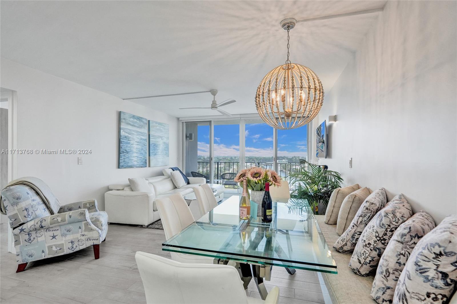 SILVER THATCH INTRACOASTA - Residential