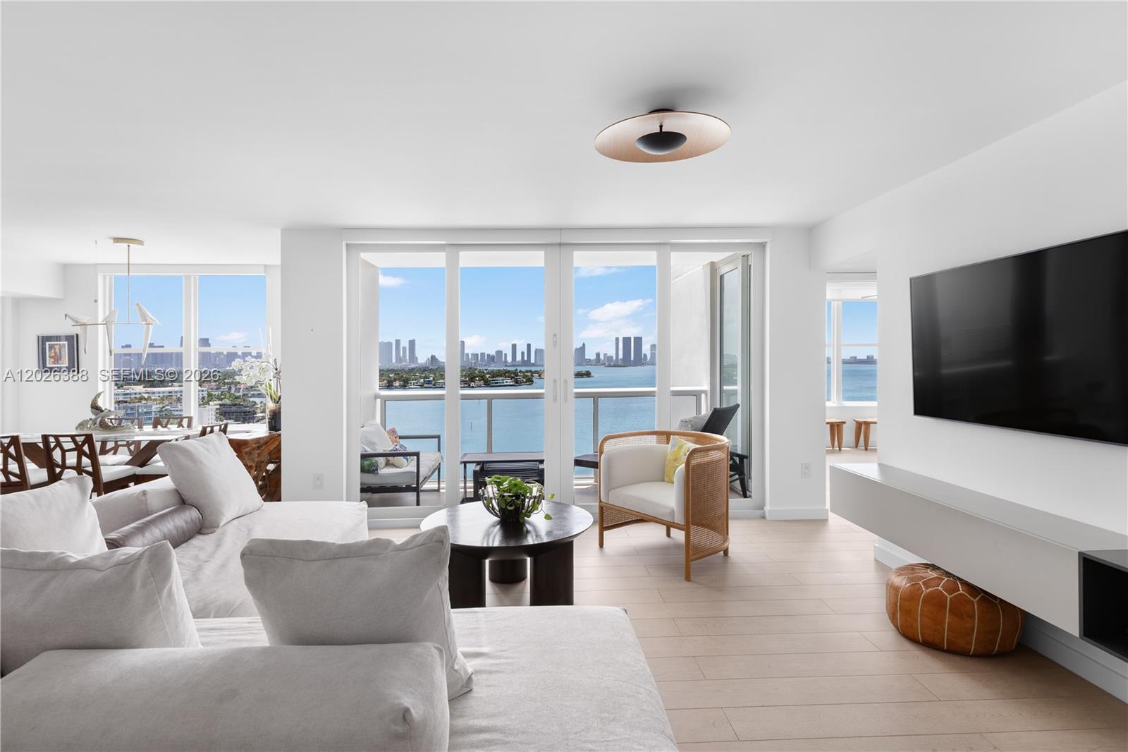 SUNSET HARBOUR - Residential