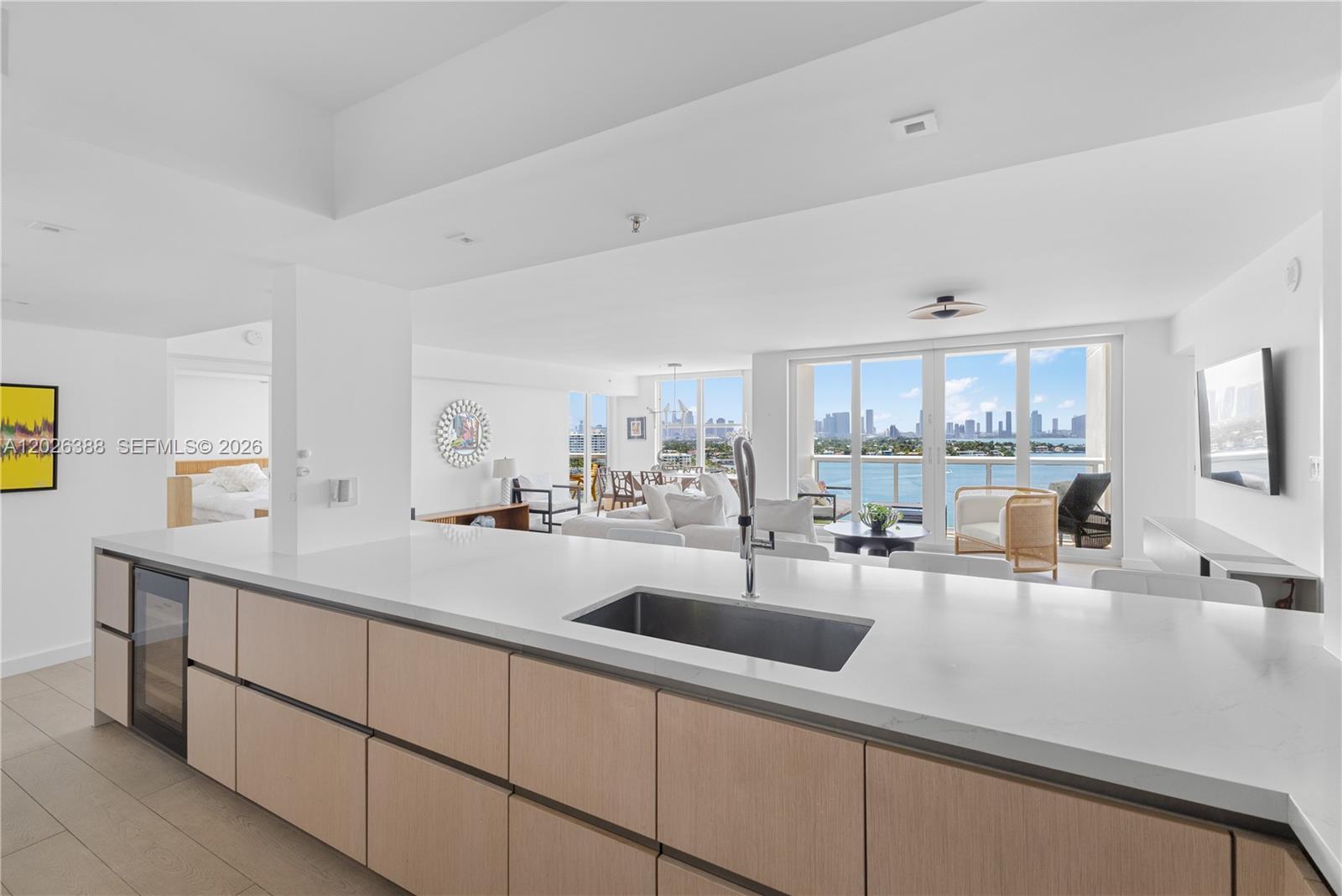 SUNSET HARBOUR - Residential