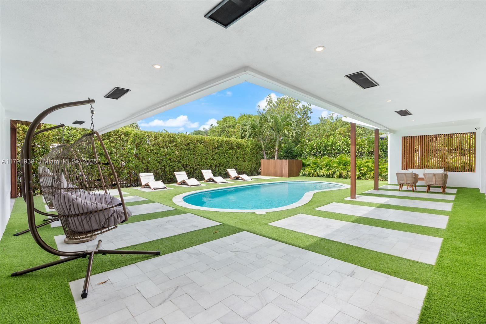 2350 Ne 193 St, Miami, Broward County, Florida - 4 Bedrooms  
4 Bathrooms - 
