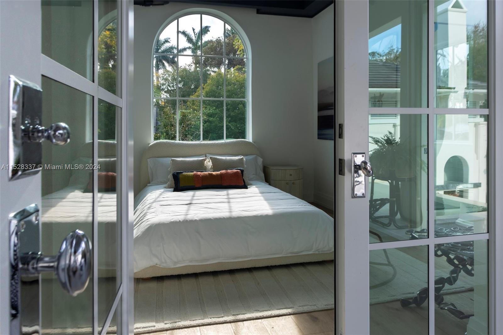 BISCAYNE KEY ESTATES - Residential