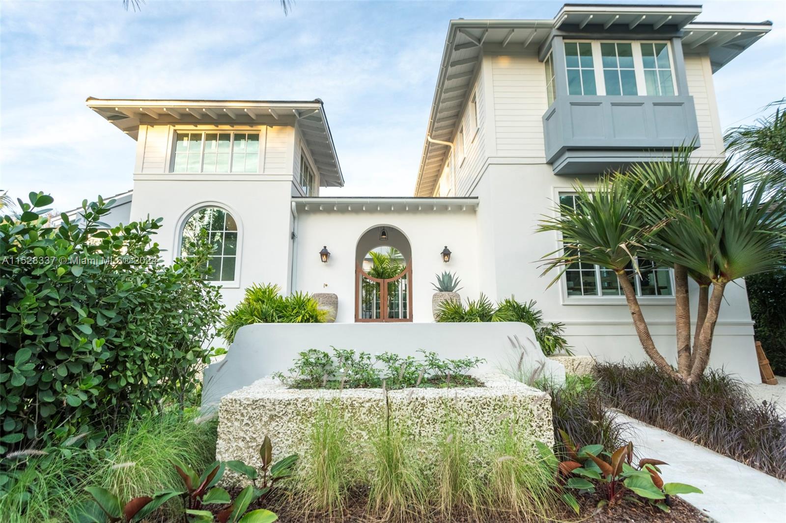 BISCAYNE KEY ESTATES - Residential