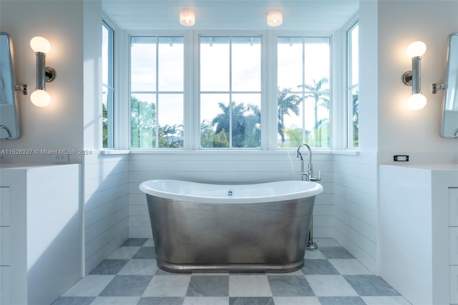 BISCAYNE KEY ESTATES - Residential