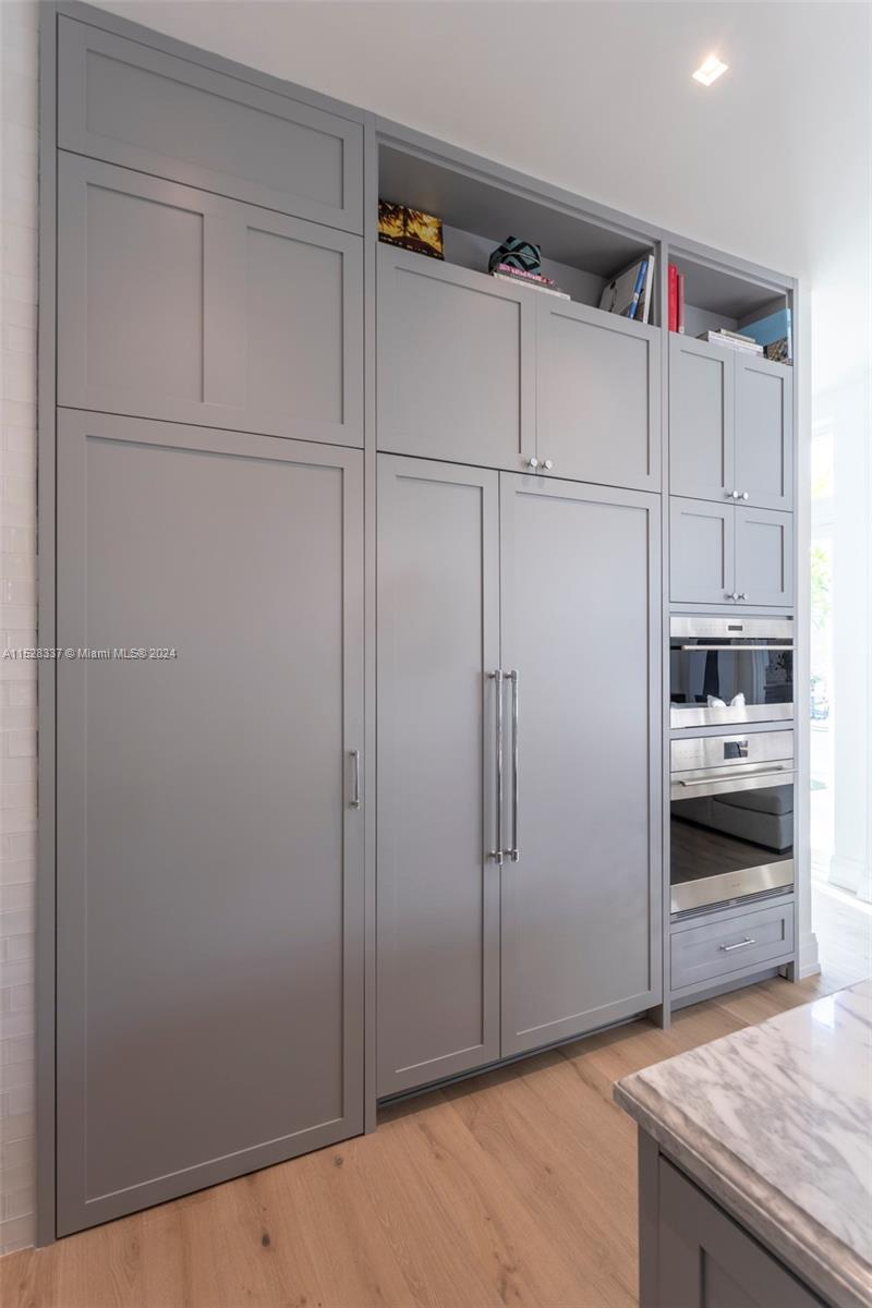 BISCAYNE KEY ESTATES - Residential