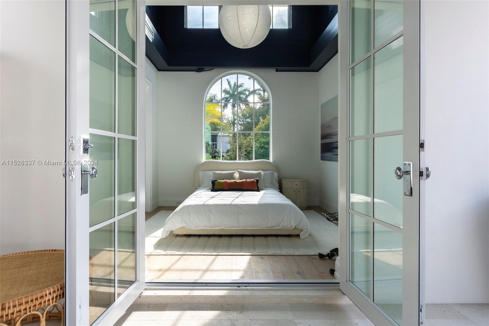 BISCAYNE KEY ESTATES - Residential