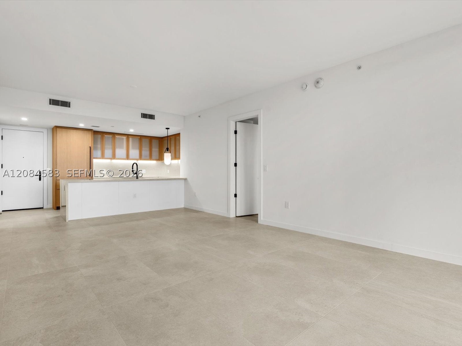 2200 Brickell Avenue 402