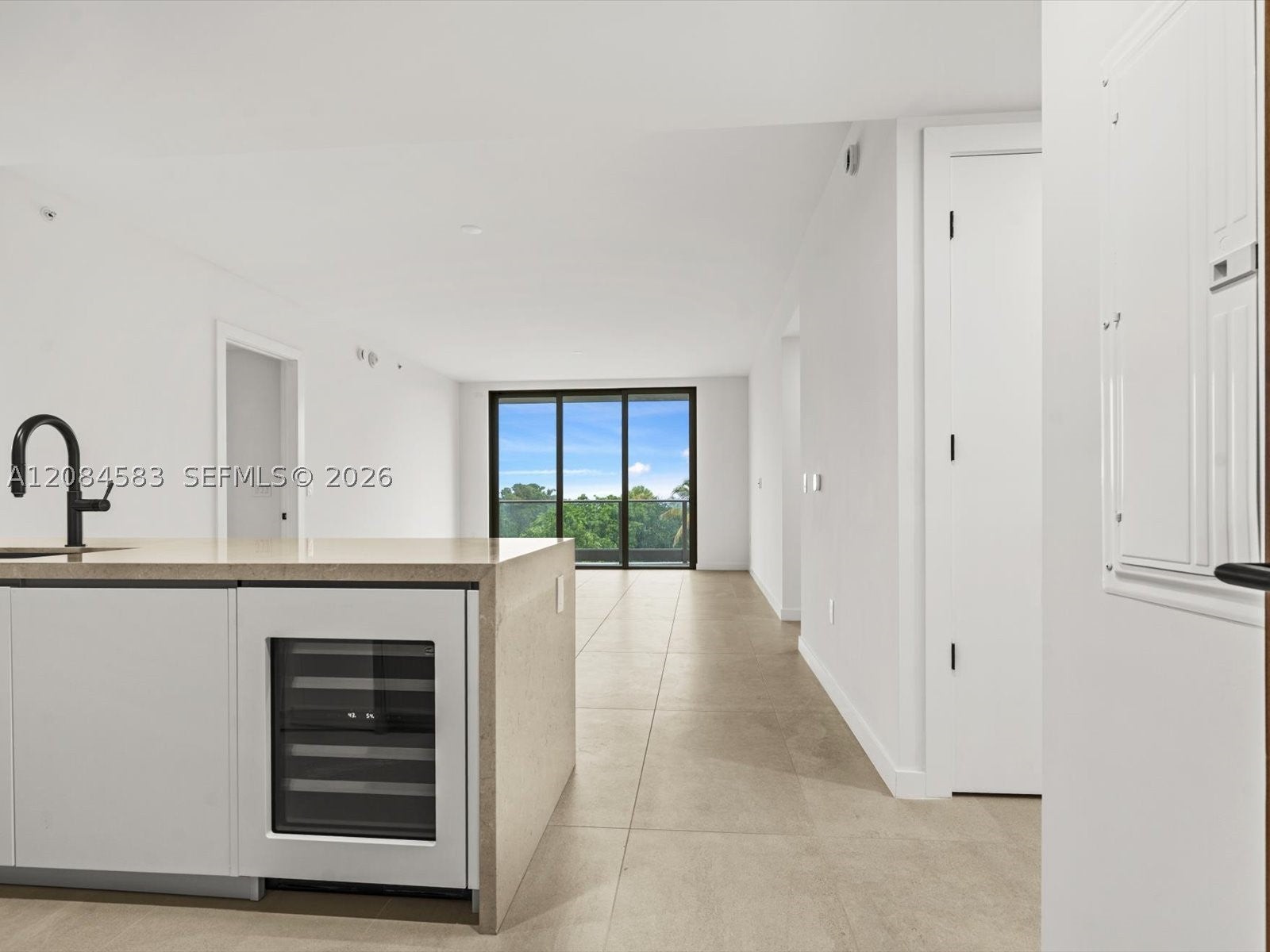 2200 Brickell Avenue 402