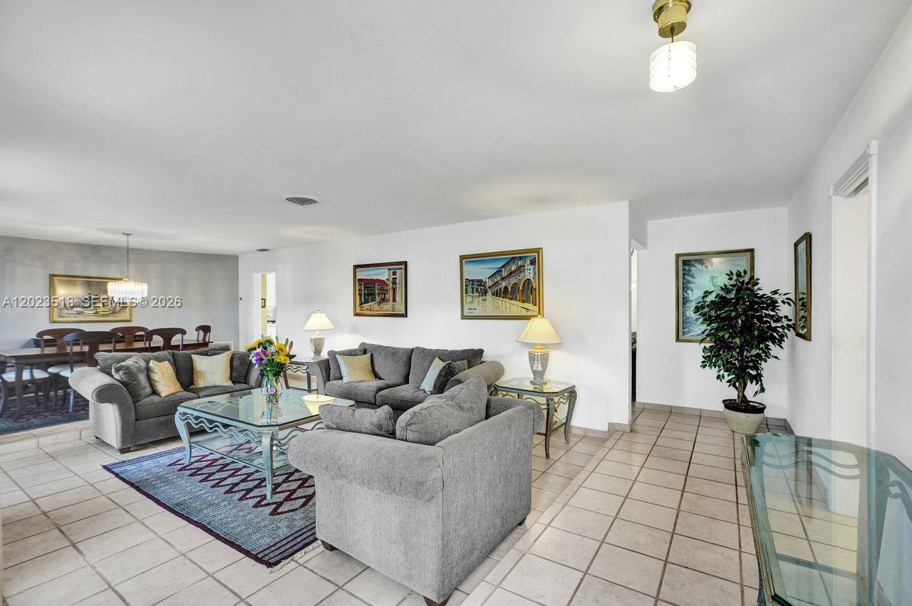 KENDALL POINT 2ND ADDN - Residential