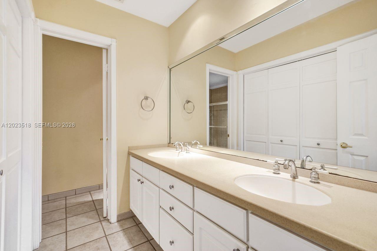 KENDALL POINT 2ND ADDN - Residential