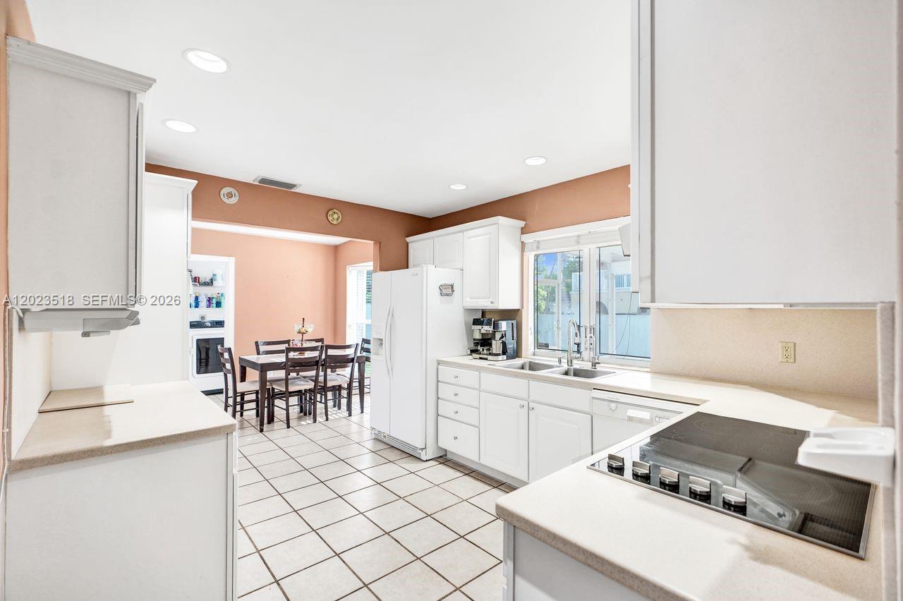 KENDALL POINT 2ND ADDN - Residential