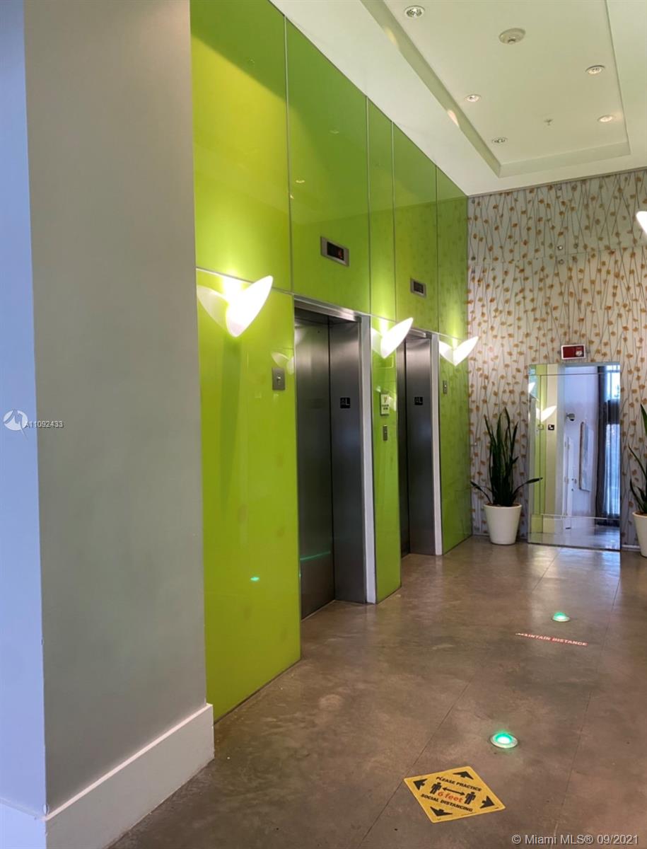 THE LOFT DOWNTOWN II COND - Residential