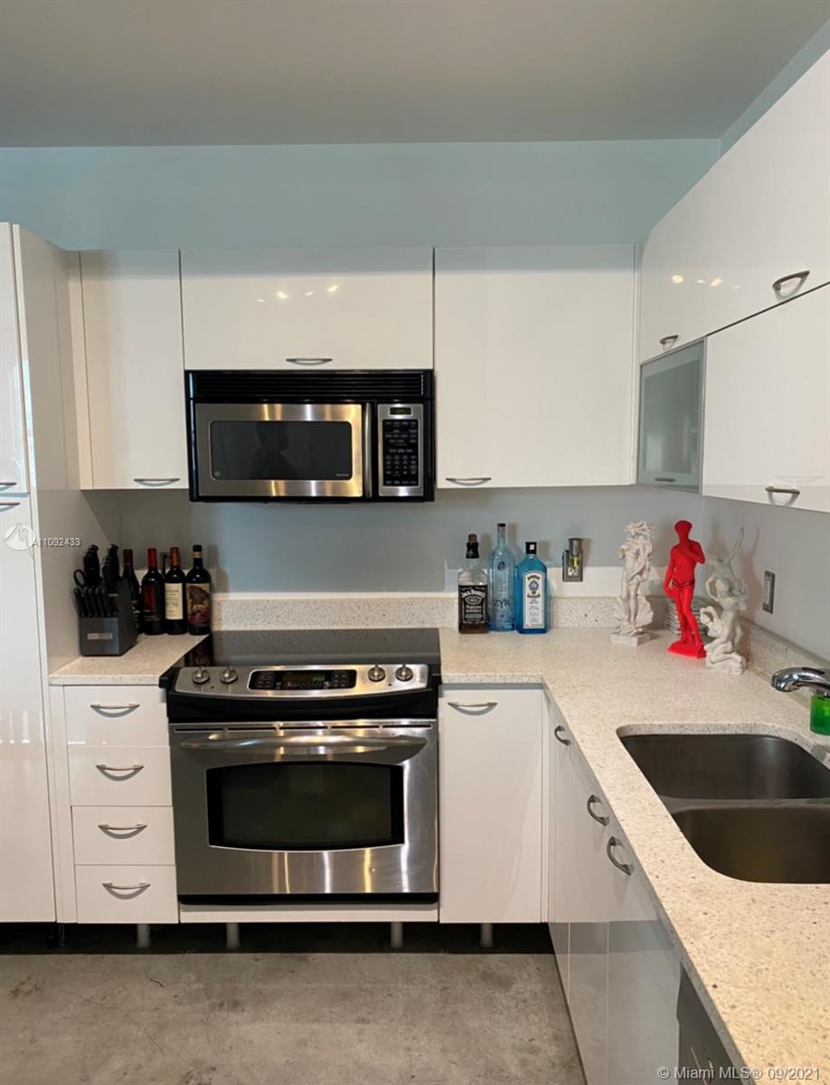 THE LOFT DOWNTOWN II COND - Residential