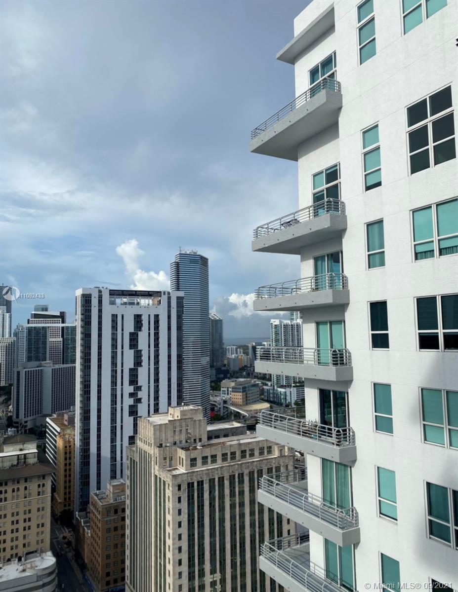 THE LOFT DOWNTOWN II COND - Residential