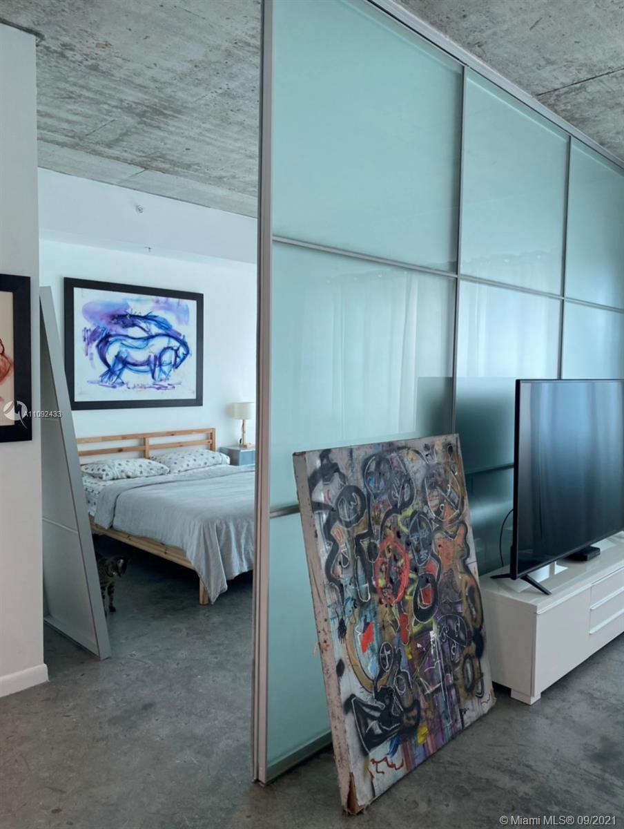 THE LOFT DOWNTOWN II COND - Residential