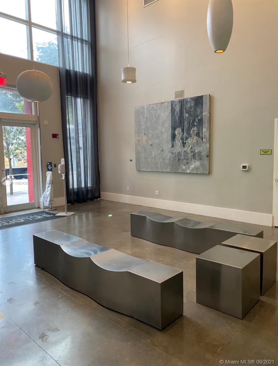 THE LOFT DOWNTOWN II COND - Residential