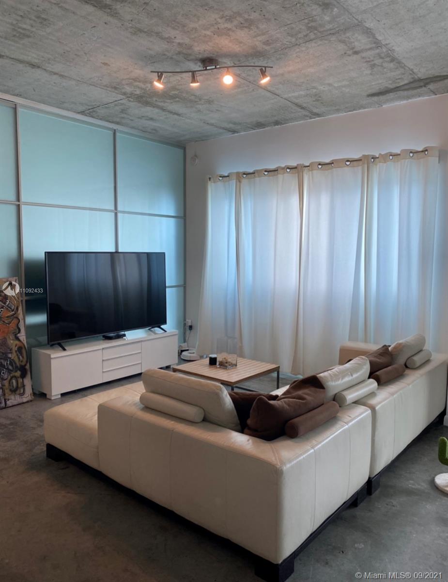 THE LOFT DOWNTOWN II COND - Residential