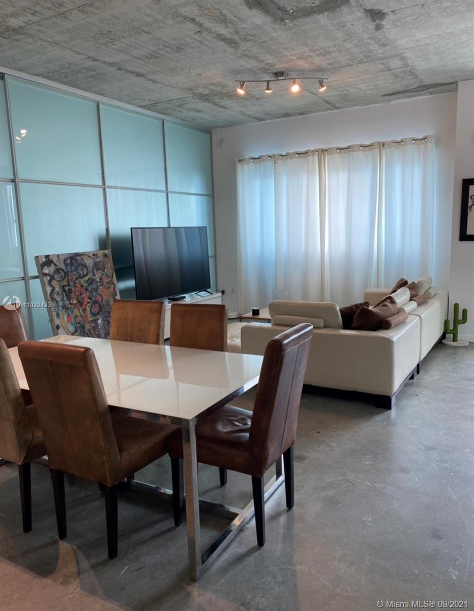 THE LOFT DOWNTOWN II COND - Residential