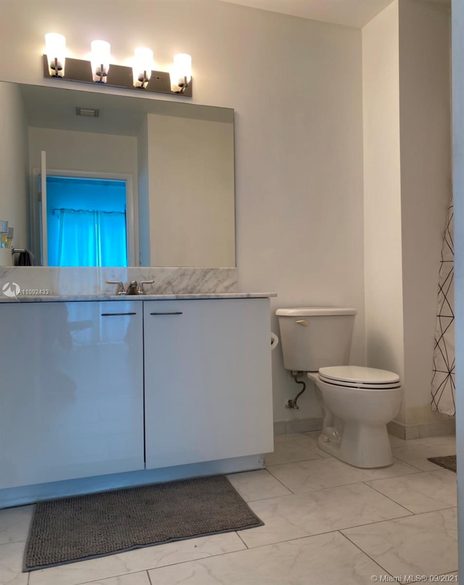 THE LOFT DOWNTOWN II COND - Residential