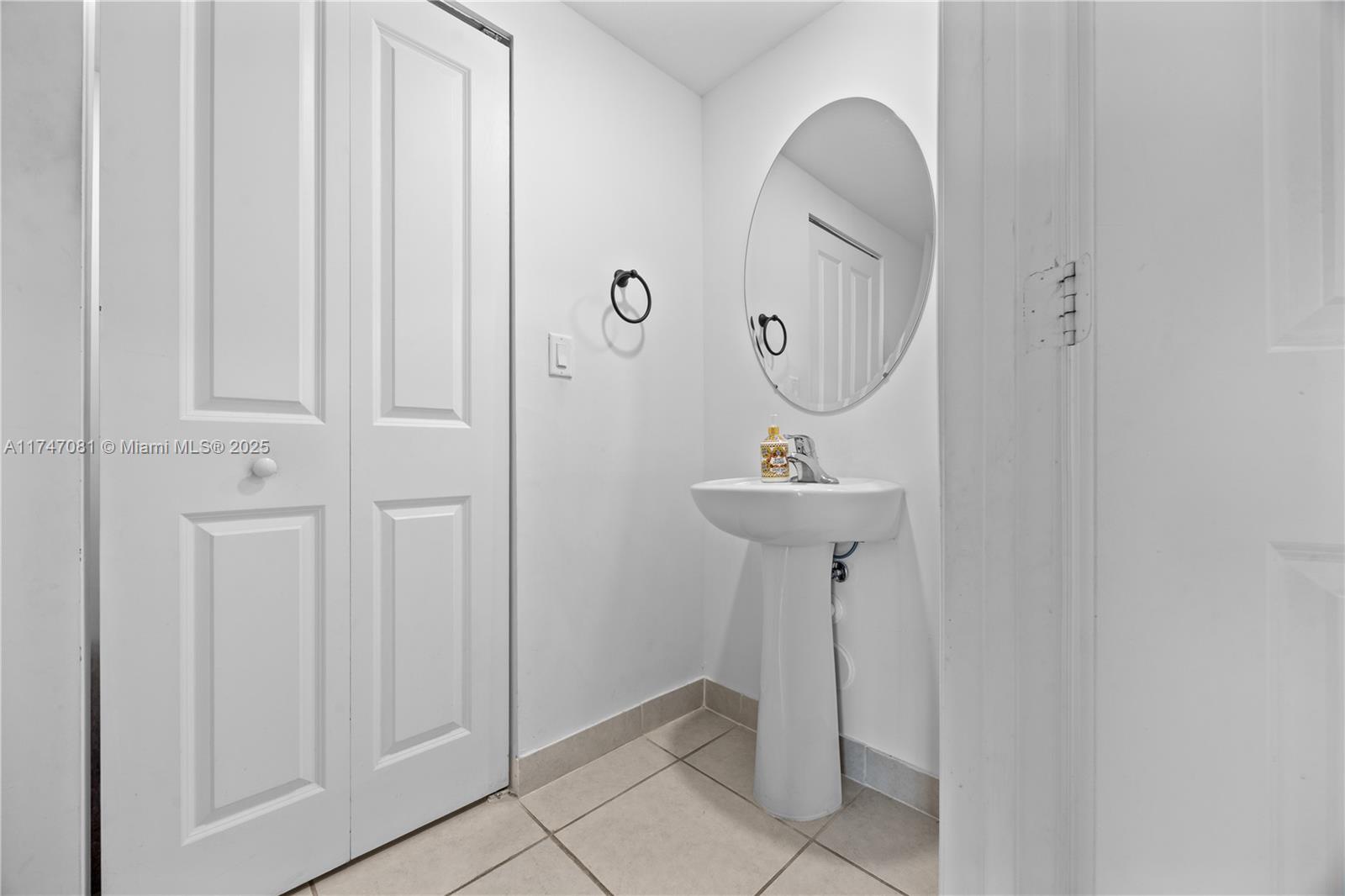 ENCLAVE SOUTH PHASE 2 - Residential