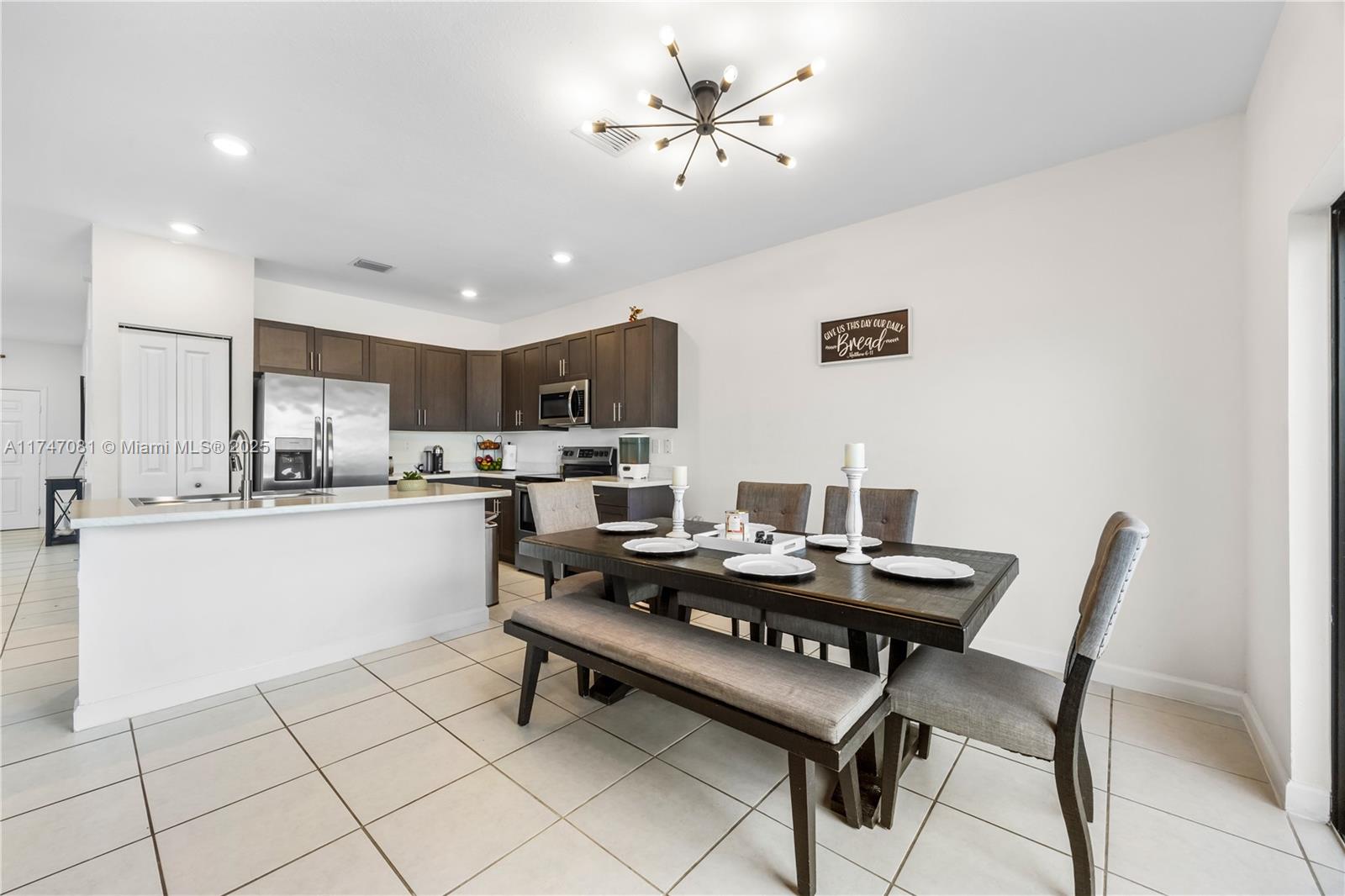ENCLAVE SOUTH PHASE 2 - Residential