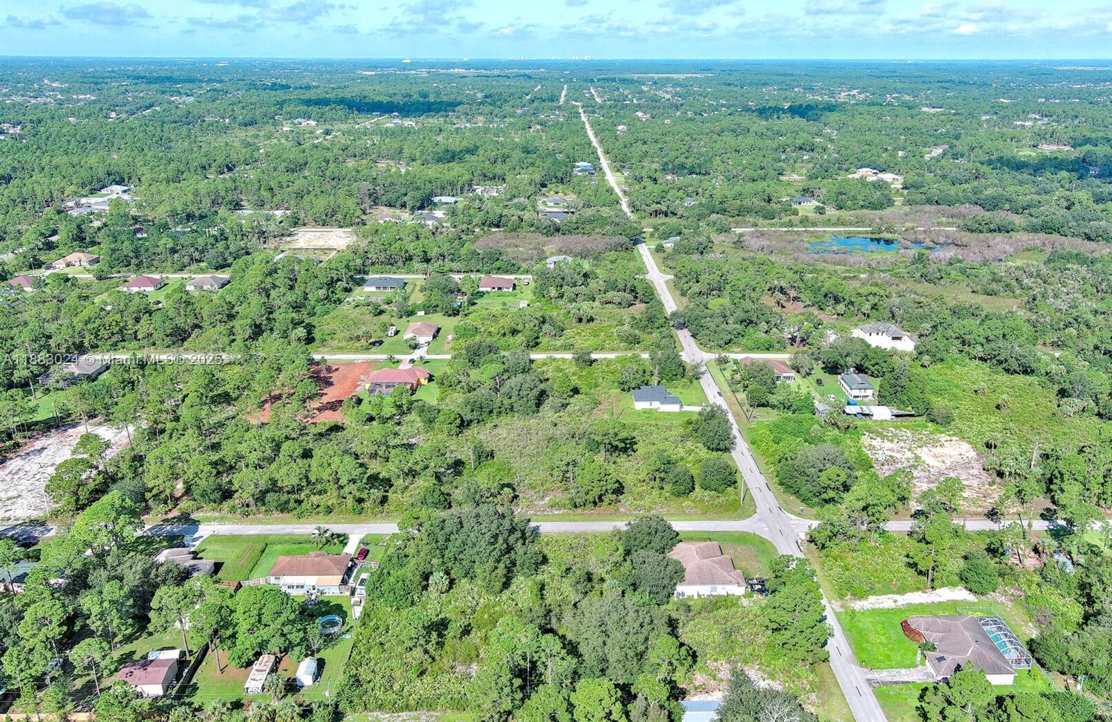 LEHIGH ACRES - Land