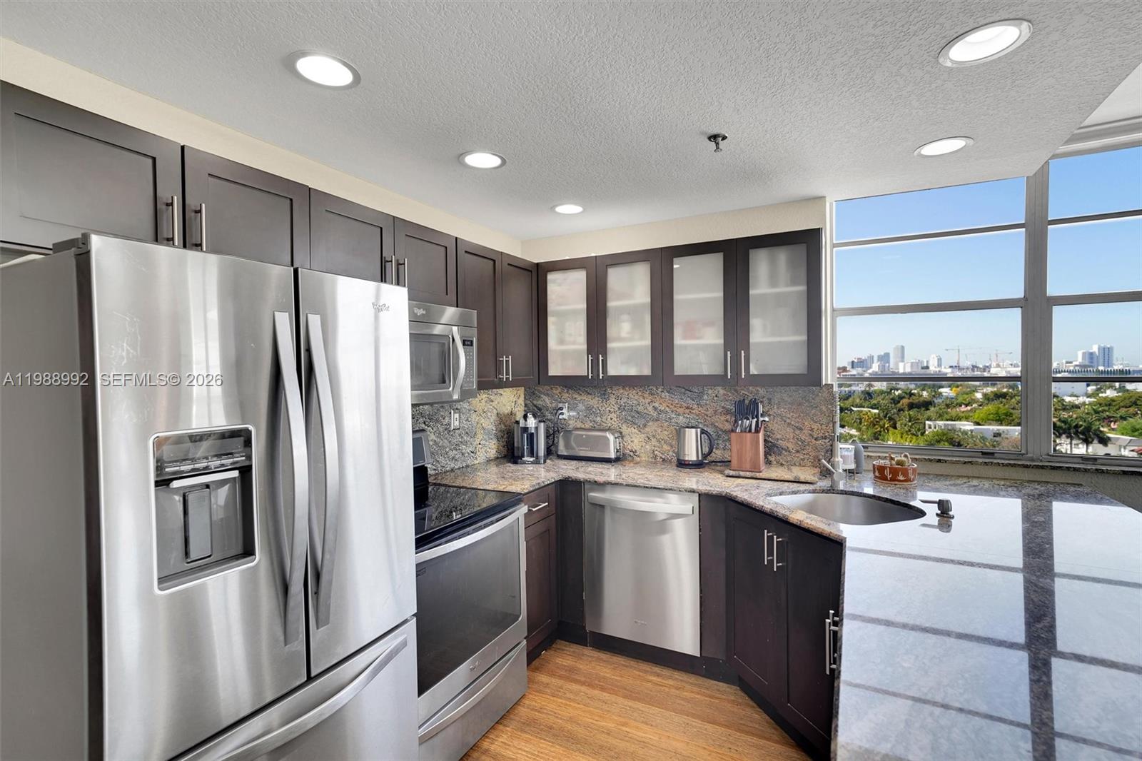 CLEARVIEW TOWERS CONDO - Residential