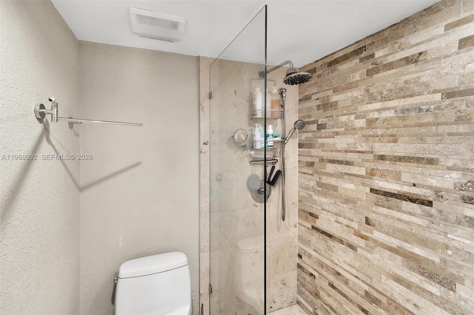 CLEARVIEW TOWERS CONDO - Residential