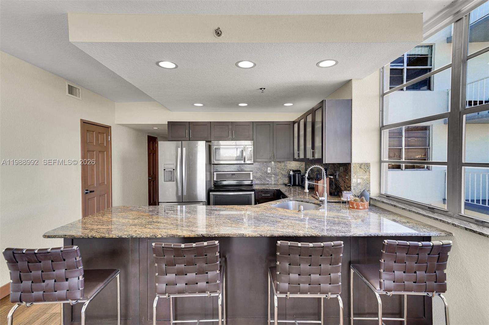 CLEARVIEW TOWERS CONDO - Residential