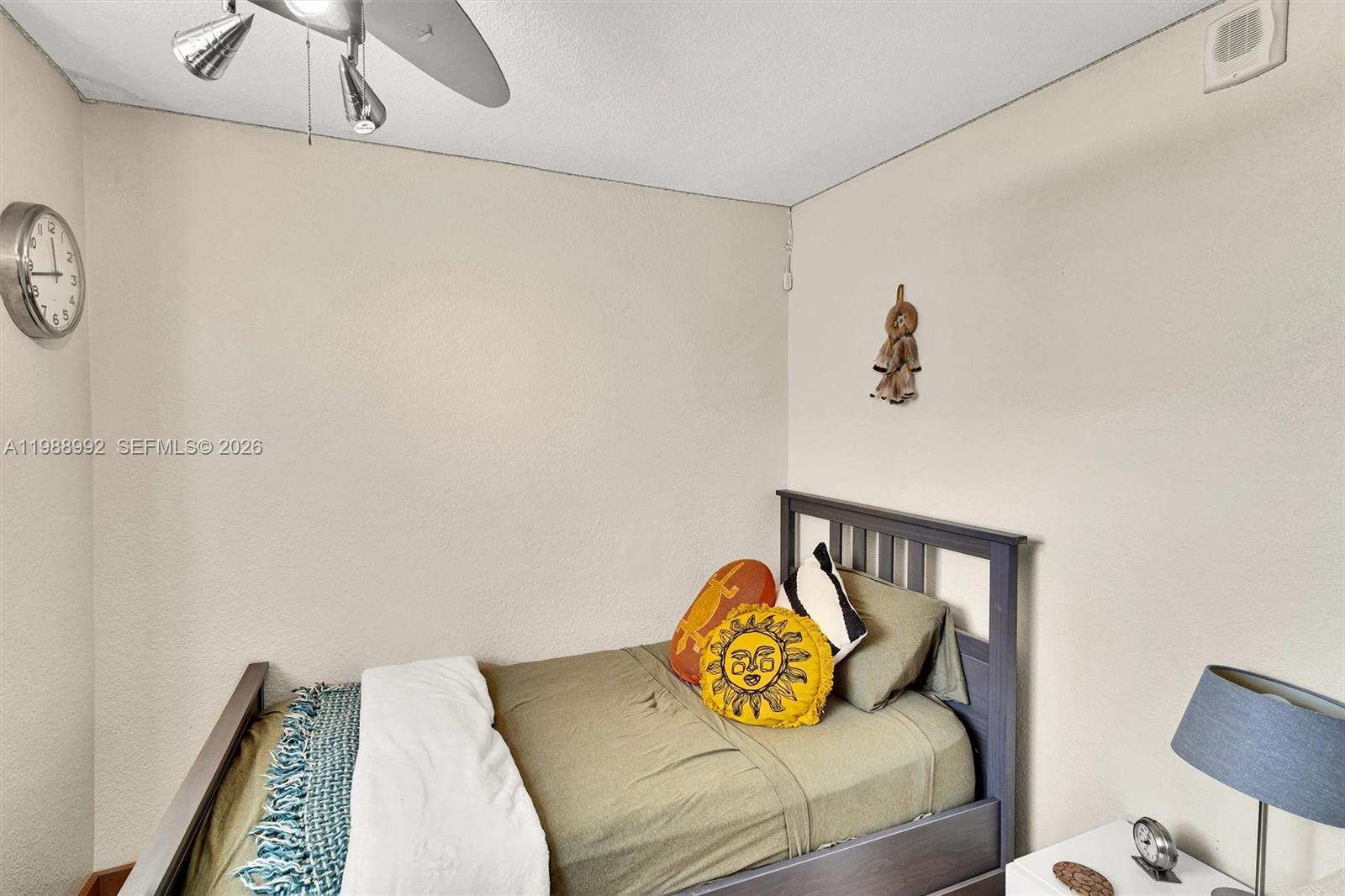 CLEARVIEW TOWERS CONDO - Residential