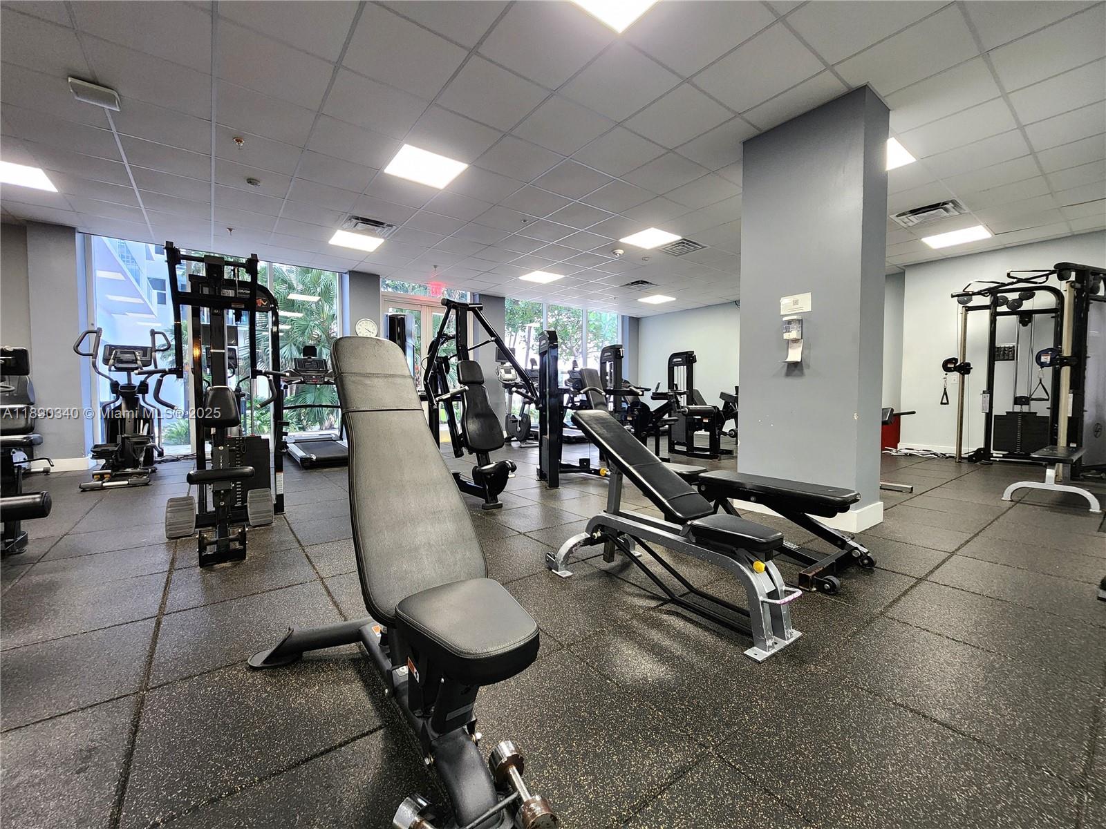 PARKER PLAZA CONDO ESTATE - Residential Lease
