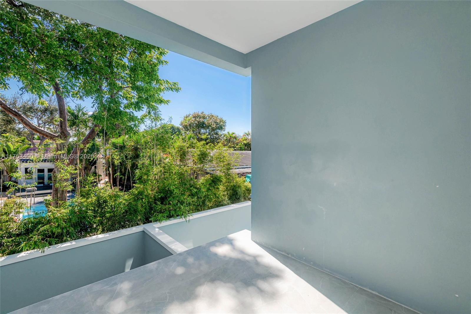 EVERGLADE LAND SALES CO - Residential Income