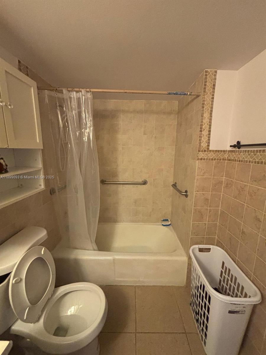 RO-MONT SOUTH CONDO G - Residential