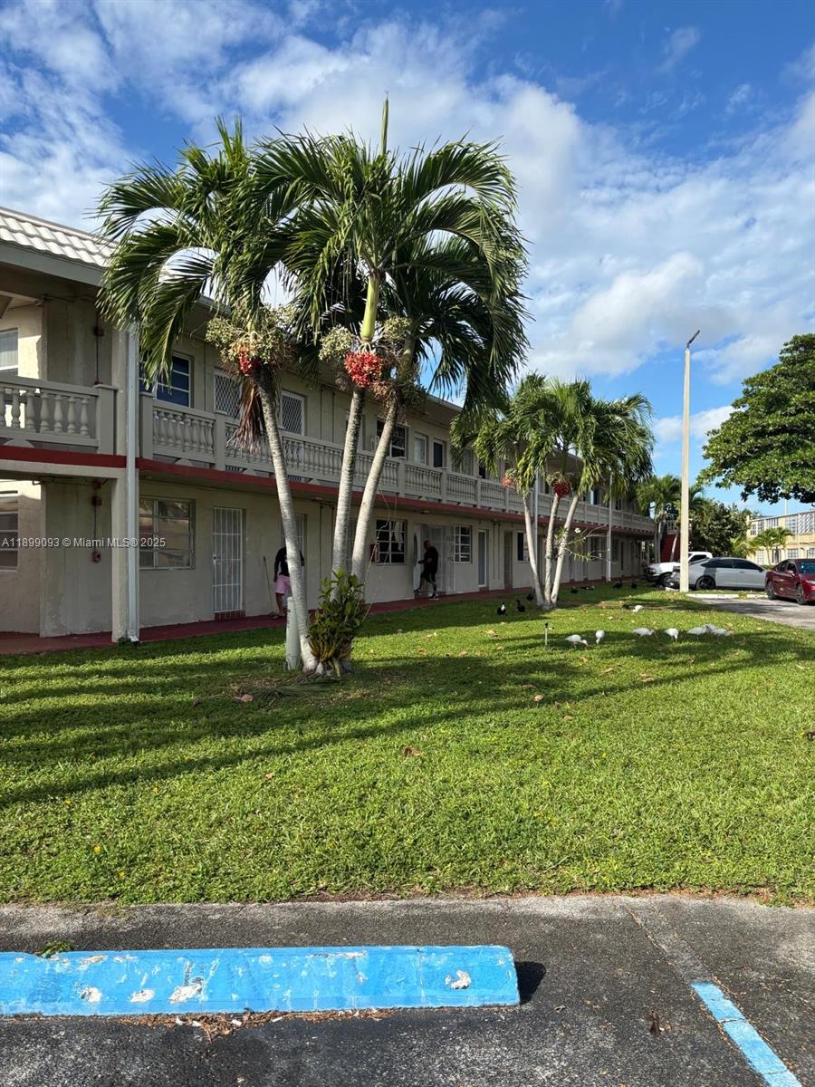 RO-MONT SOUTH CONDO G - Residential