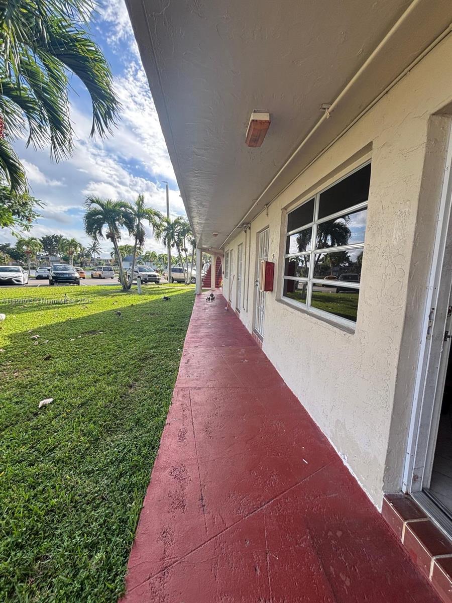 RO-MONT SOUTH CONDO G - Residential