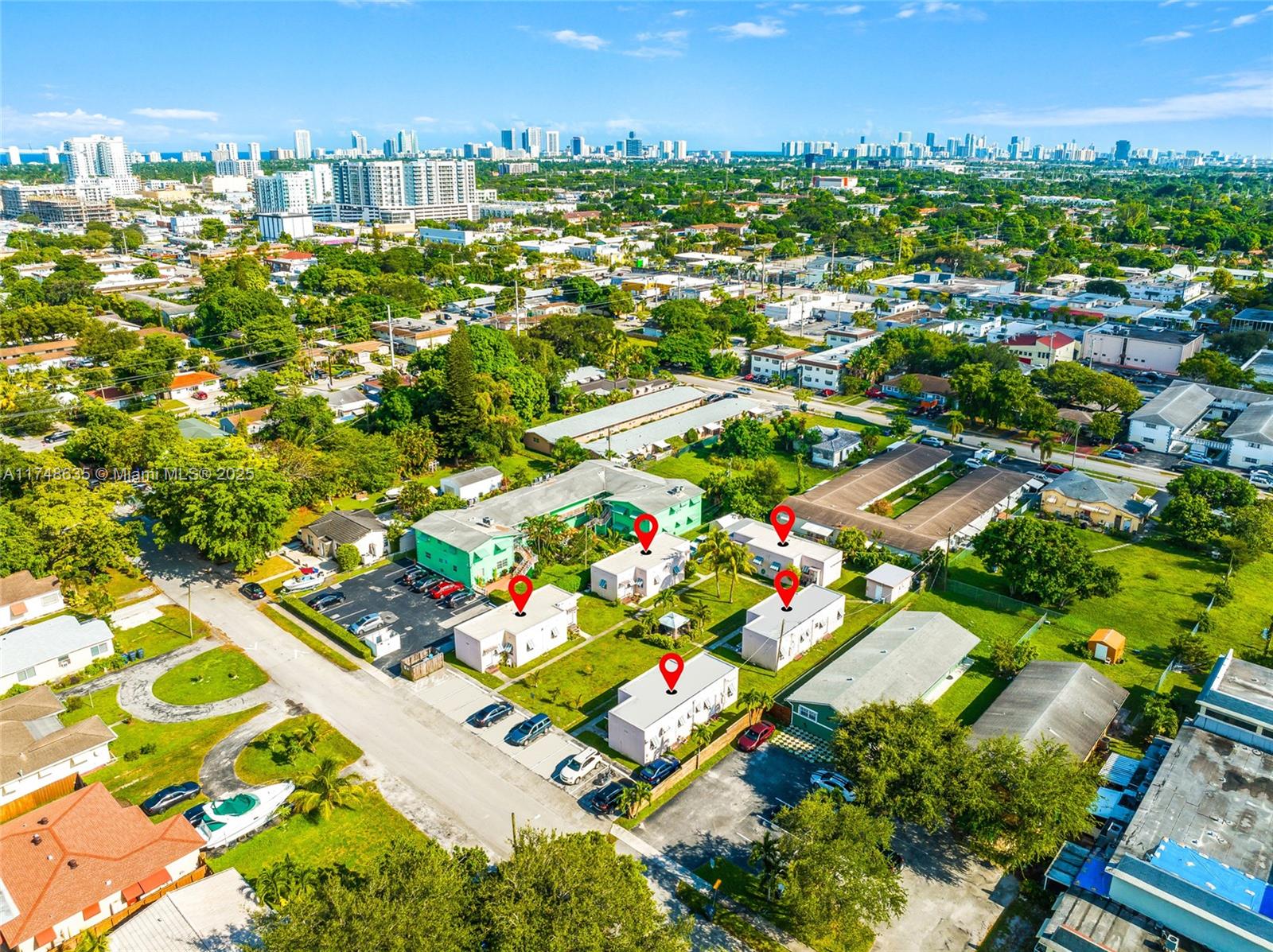 HOLLYWOOD LITTLE RANCHES - Residential Income